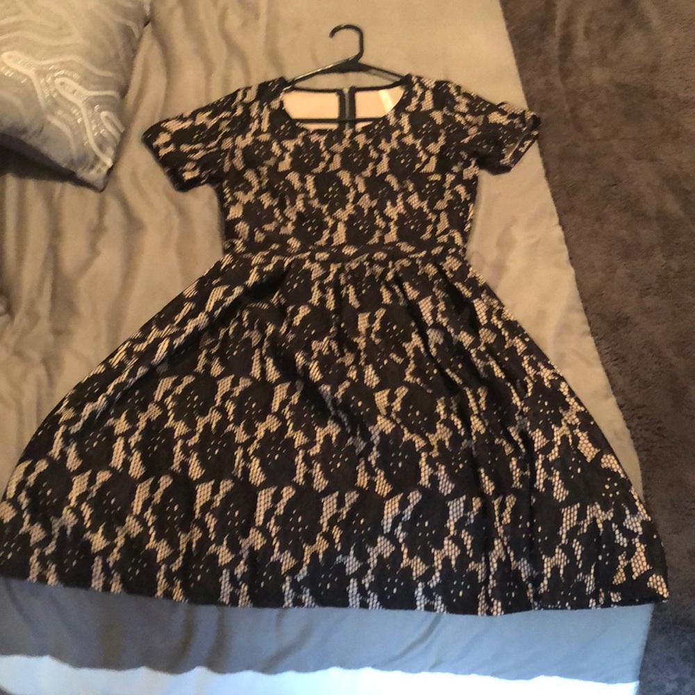 Cute black dress